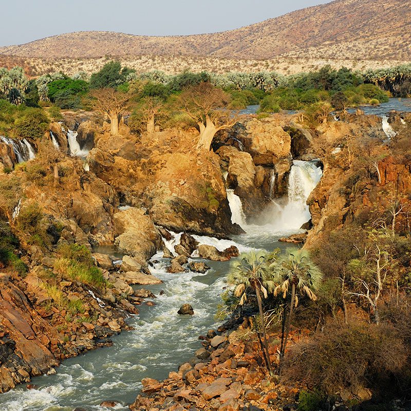 Safaris-Okavango-namibie-kaokoland-grid-1