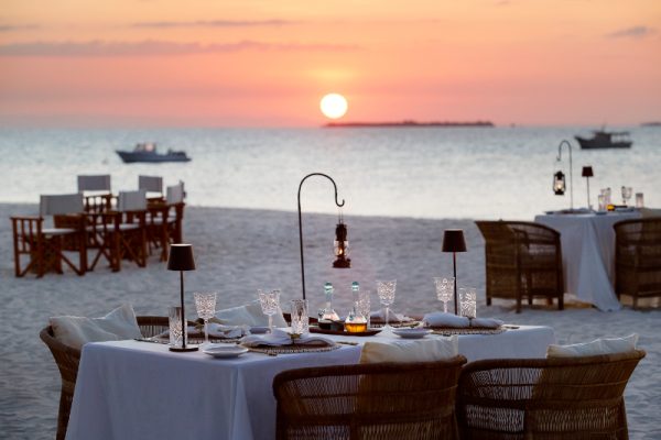 Dîner sur la plage © Laba Laba